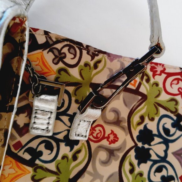 Helen Welsh Silver Leather Shoulder or Clutch Bag - Picture 10 of 16